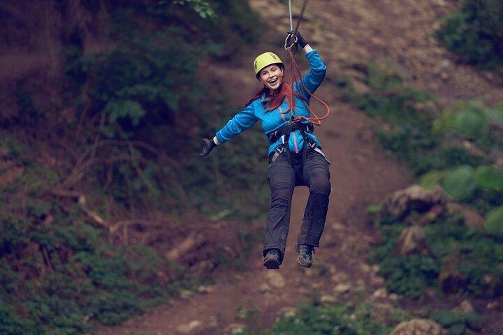 Zipline & Hanging Bridges Adventure Tour in La Fortuna