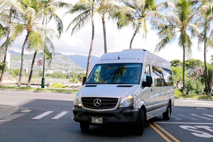 Shared Departure Transfer: Hotel to Maui Kahului Airport