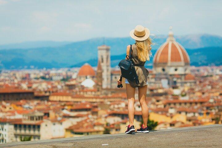 Private Transfer from SMN Train Station to Florence