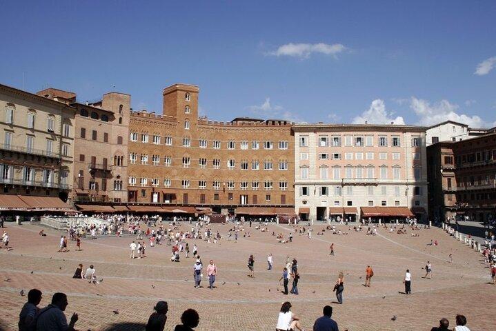 Siena - San Gimignano Private Tour