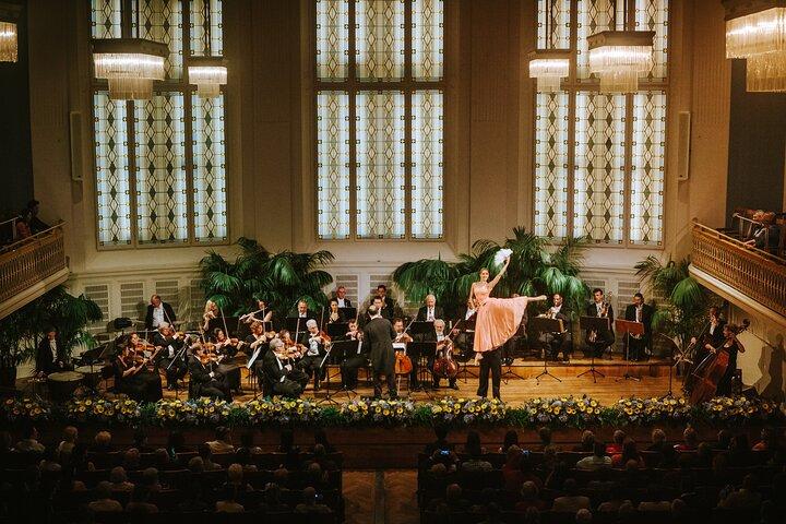 Vienna Hofburg Orchestra: Mozart Strauss Concert at Konzerthaus