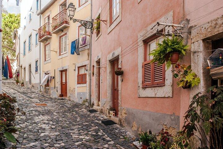 Lisbon Highlights Half Day Private Tour