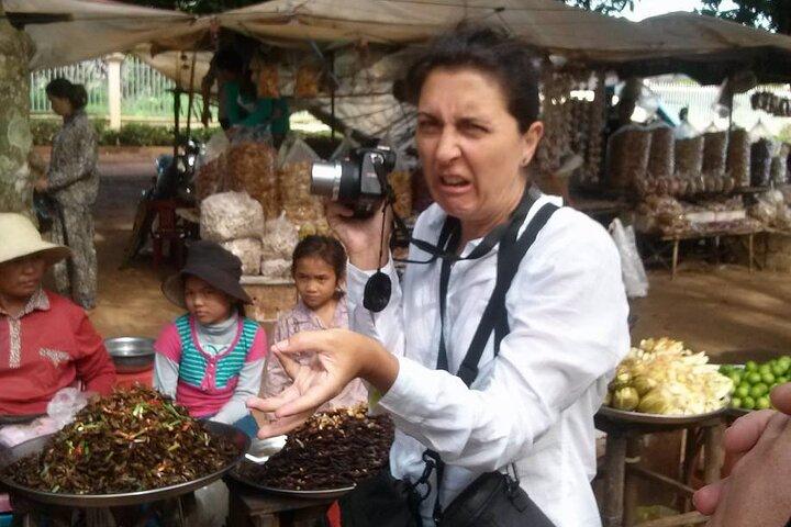 Street Food private Tour in Siem Reap