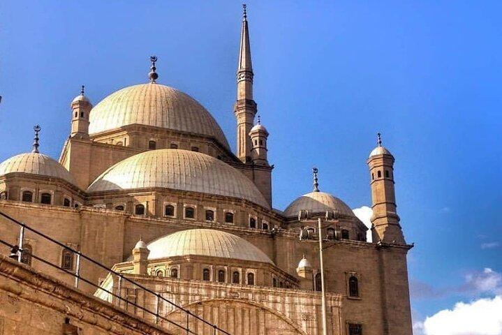 Cairo Day Tour to Egyptian Museum, Citadel and Khan Khalili Bazaar