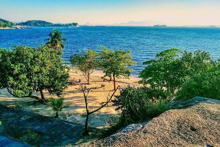 Full-Day Guided Tour of Ilha de Paquetá with Pick Up