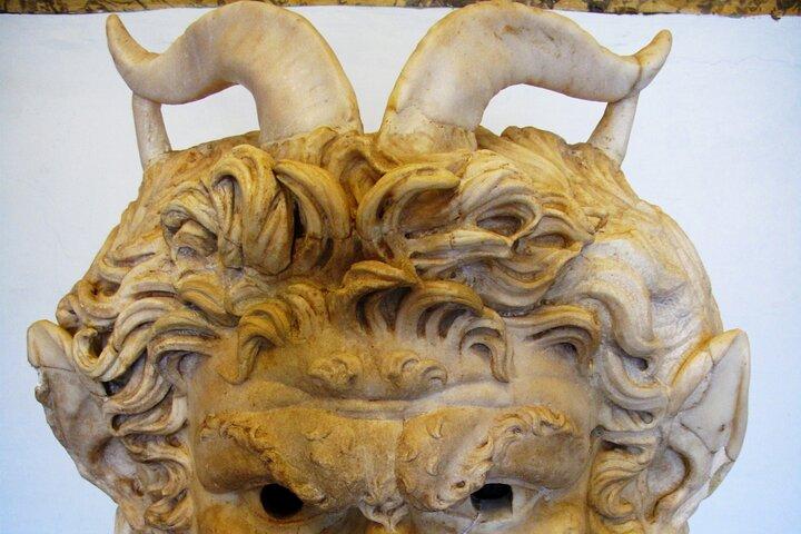 Mamma Mia! Capitoline Museums w Percy Jackson Greek & Roman Gods Kids Tour
