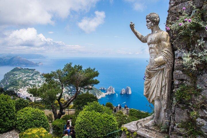 Capri & Anacapri: Guided Tour with Chairlift to Mount Solaro