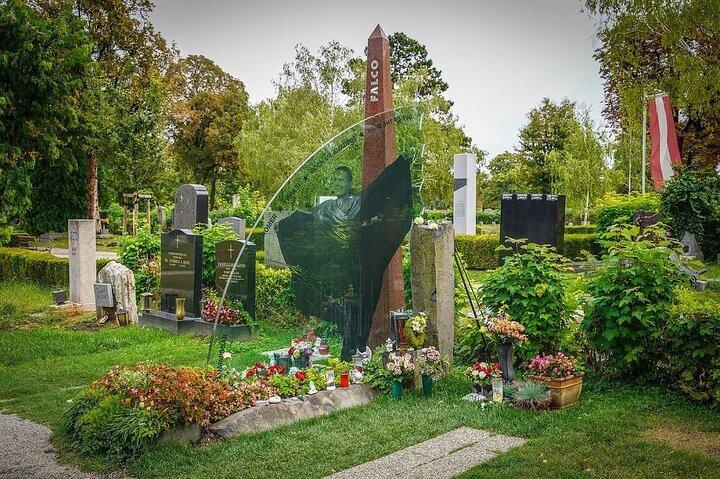 Vienna Cemetery Rally: Uncover Secrets of the Dead