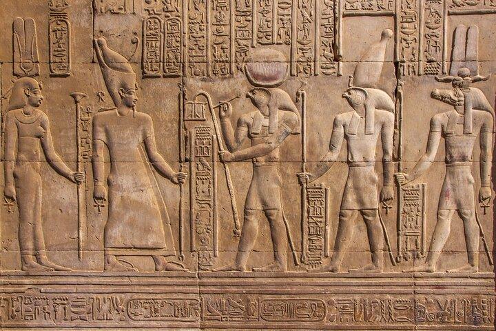 Private Kom Ombo & Edfu Temples Day Tour from Aswan