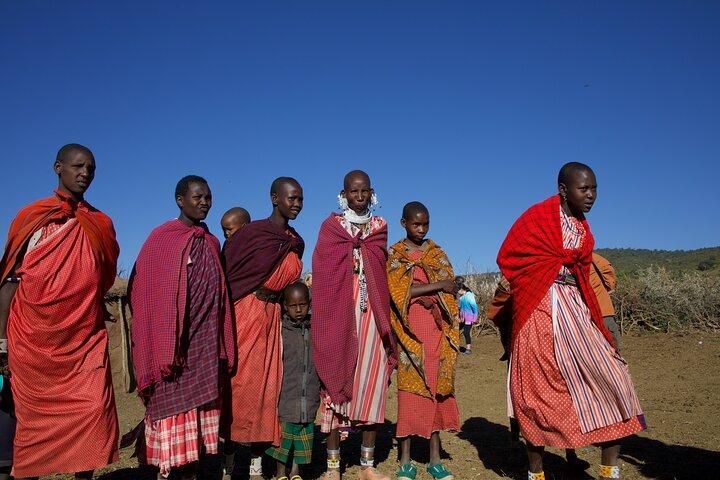 2-Day Private Tour in Masai Mara with Pick Up