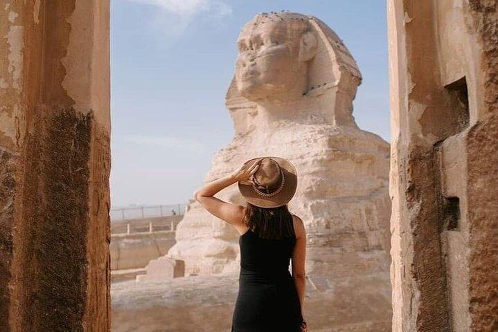 Cairo Layover Tour to Pyramids & Museum
