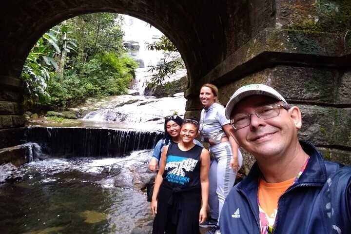 Private 6-hour Hiking Tour in the Tijuca Forest: Waterfalls, Viewpoints & Picnic