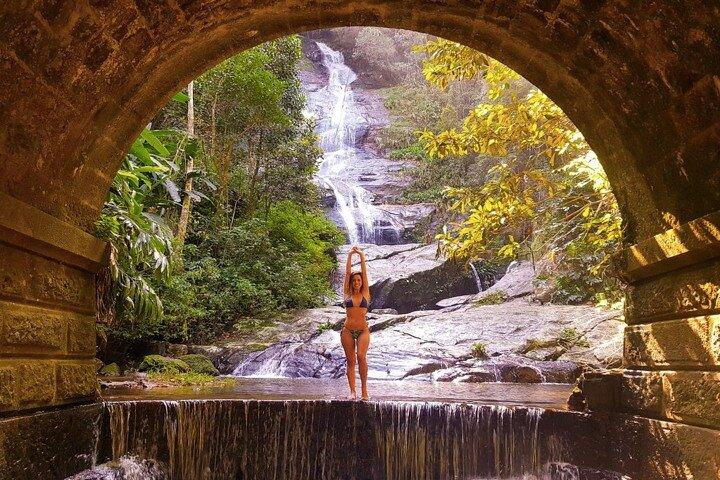 Private 6-hour Hiking Tour in the Tijuca Forest: Waterfalls, Viewpoints & Picnic