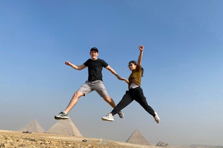 Giza Pyramids, Sphinx, Saqqara, and Memphis Private Day Tour