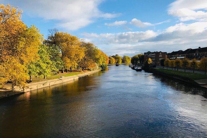 J & M York City Walking Tours