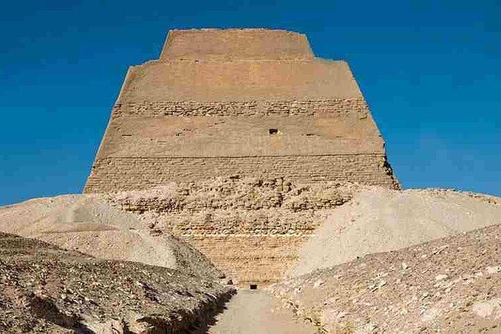 Day Tour To El Fayoum Pyramids From Cairo
