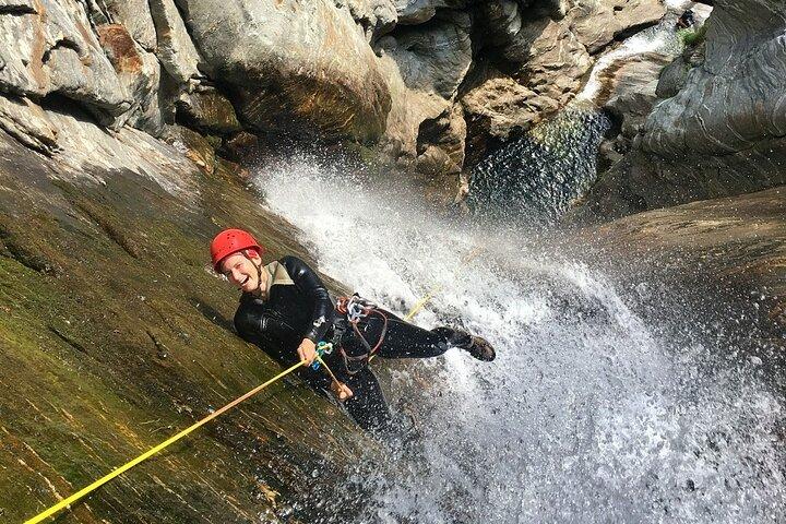 Fun and Adventure - Best beginner canyoning near Bellinzona