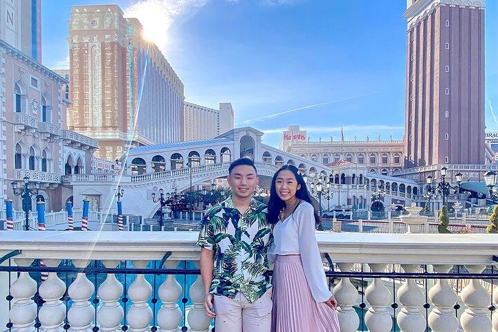 Las Vegas Walking Photo Tour