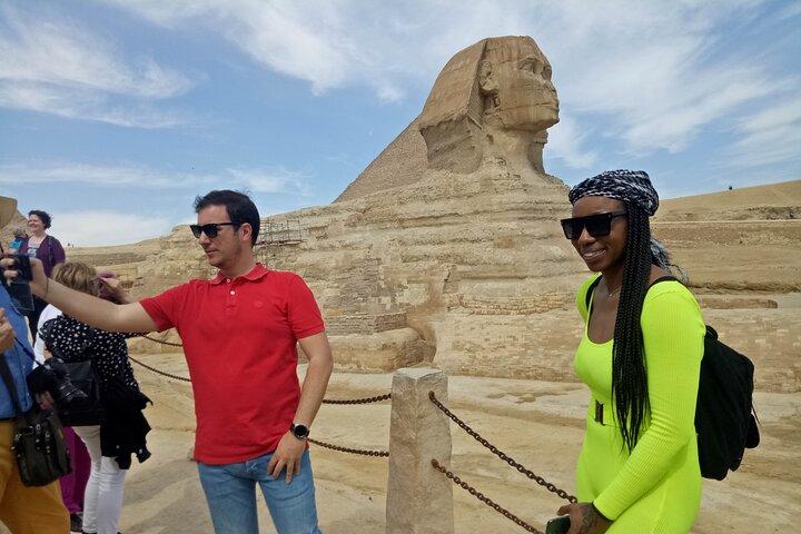 Private Tour to The Great Pyramids, Sphinx and Camel Ride