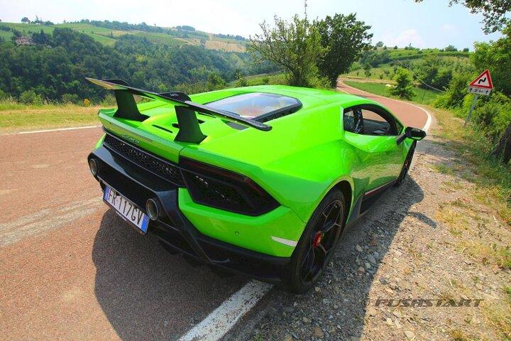 PUSHSTART LAMBORGHINI HURACAN PERFORMANTE-Test Drive Maranello
