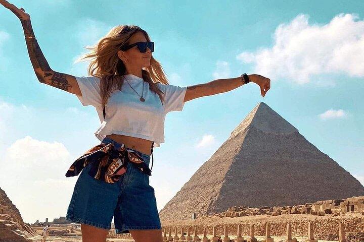 Cairo Highlights: Fabulous 3-Day Guided Tour with Felucca Ride & Giza Light Show