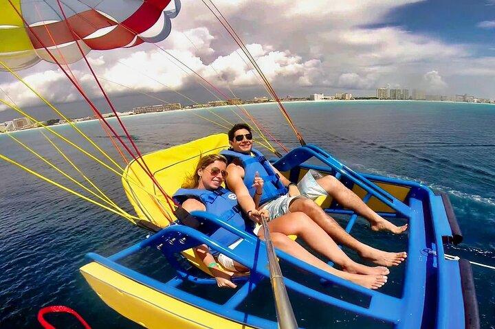 Sky Rider Lagoonside Parasailing in Cancún