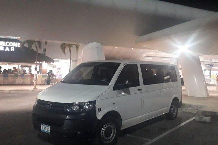 Private transportation CUN Airport-Puerto Juarez & Playa Mujeres