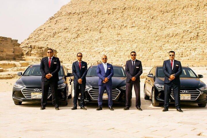 Private transfer from Cairo Airport to Cairo Pyramids Hotel