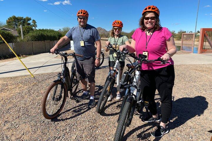 Scenic Scottsdale E-Bike Tour - 2 Hours