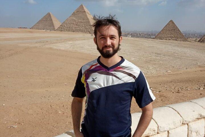 9 Hours Full-Day Tour from Cairo: Giza Pyramids, Memphis, Sakkara & Dahshur