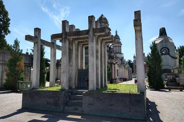 The Monumental Cemetery of Milan guided experience