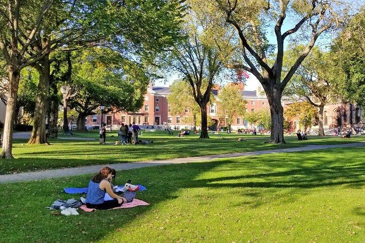 Discover Providence Guided Sightseeing Tour