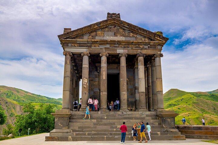 Private 8-9-hour Echmiadzin, Zvartnots, Garni and Geghard trip from Yerevan