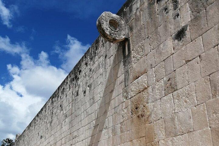 Tour Chichen Itza & Valladolid& Cenote Chichican only from Cancun