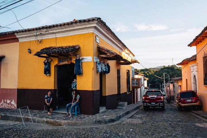 Cihuatán Rum Distillery, Archaeological Site & Suchitoto Town