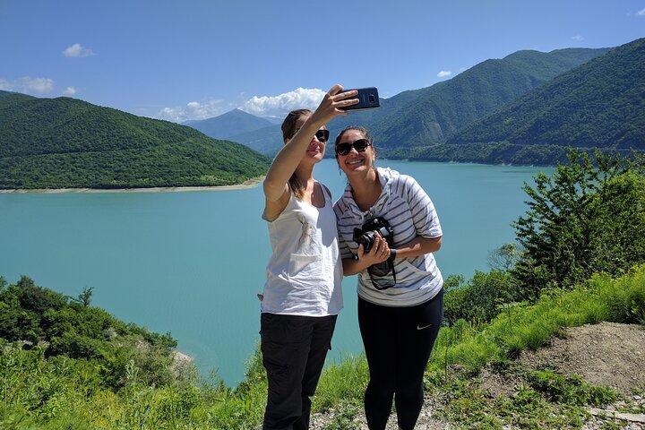 Private Kazbegi Tour: Gergeti, Ananuri & Scenic Views