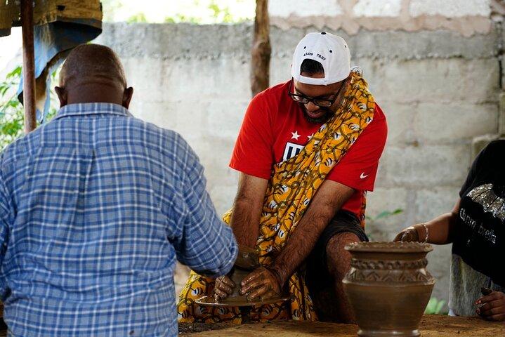 Private Traditional Pottery Class near Arusha