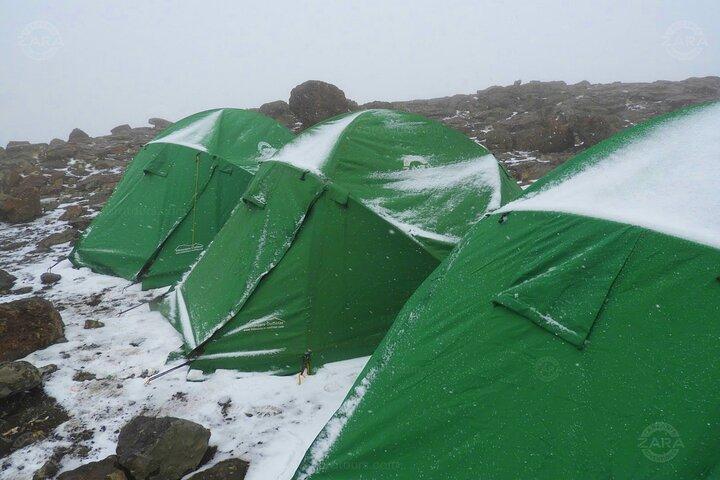 8-Day Mount Kilimanjaro Hiking Tour from Arusha