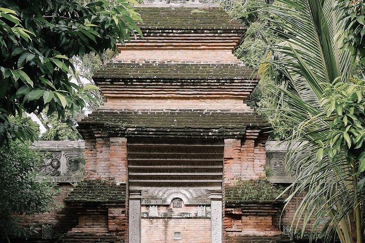 Discover Yogyakarta’s Essentials on a Private Half Day Tour