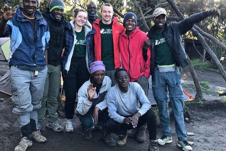 Lemosho route climbing Kilimanjaro 8 Days