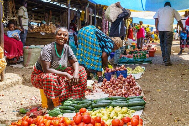 Private Local Market Tour in Tengeru