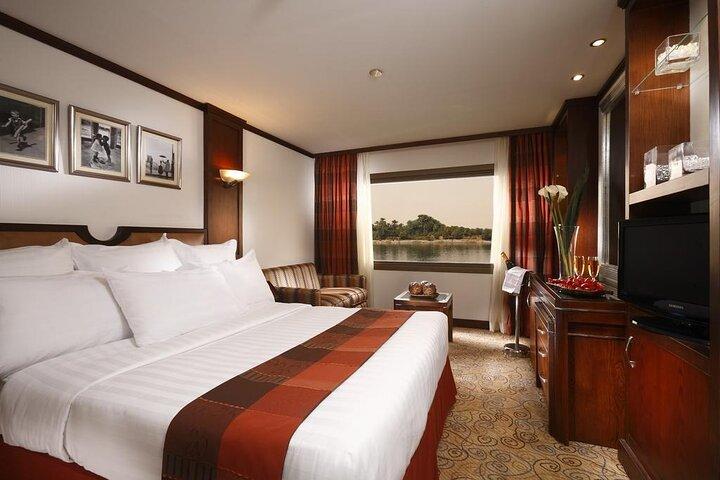 1 Night Nile Cruise from Aswan to Luxor