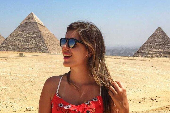 Private Half-Day Trip to Giza Pyramids with Camel Riding