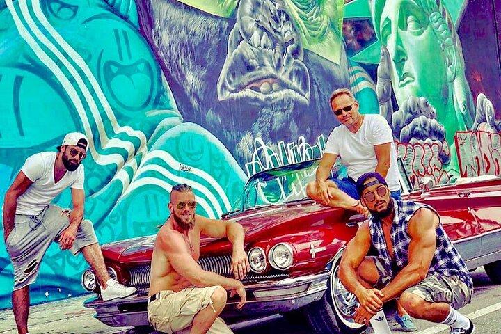 1h Classic Car Tour Miami Beach, Late Afternoon or Night Time.