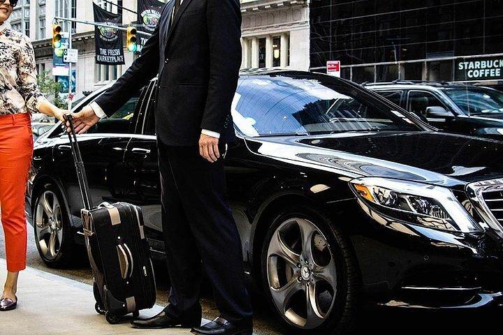 Serravalle Designer Outlet Private Luxury Transfer from Milan