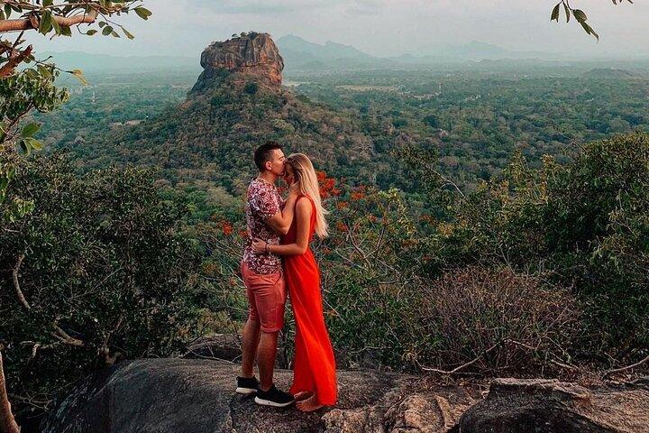 9 Days Sri Lanka tour package From Negombo with Meal