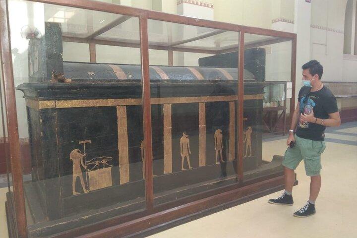 Private day tour to Dahshur and Egyptian museum