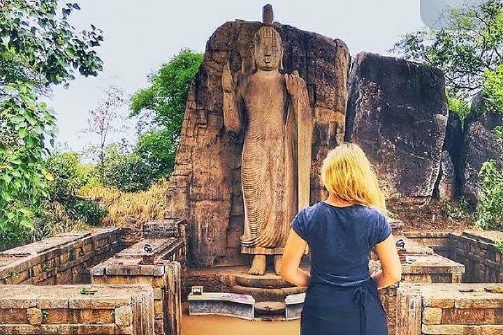 7 Days Sri Lanka Tour package with Private Driver