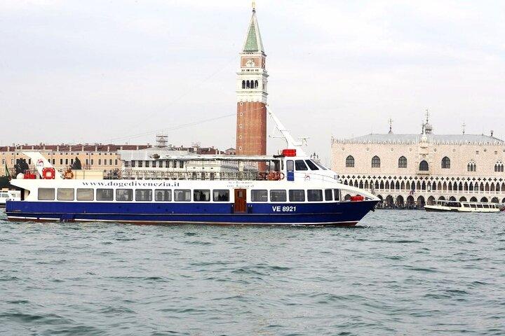 Murano, Burano and Venice Boat Tour from Venice Train Station