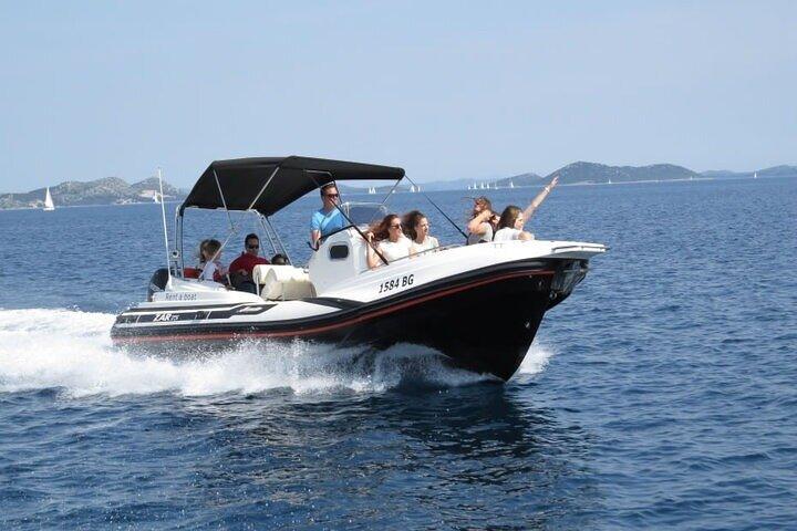 Private Boat Tour In Rio – Tour With Barbecue and Drinks